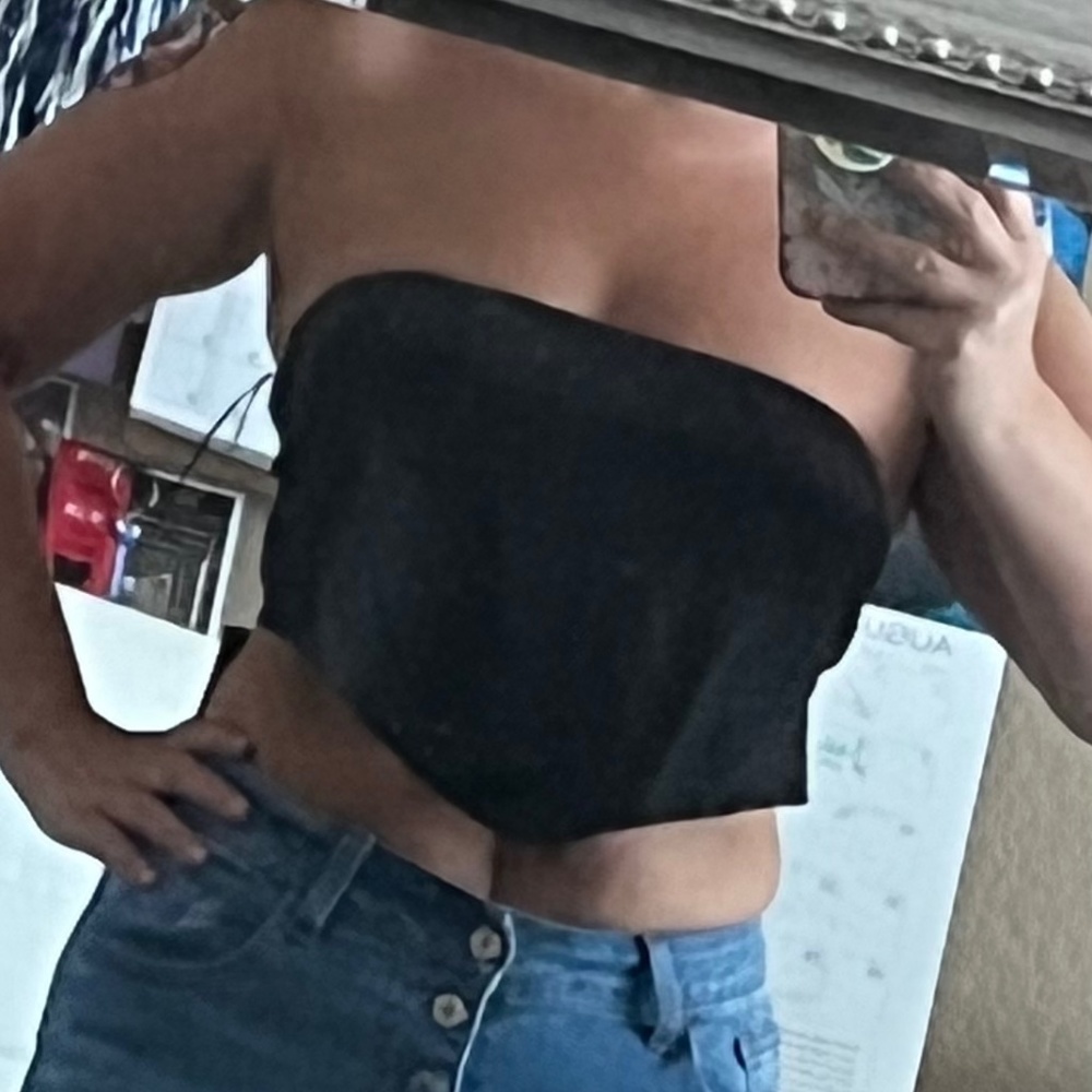 NWT Strapless tie back Crop top NWT